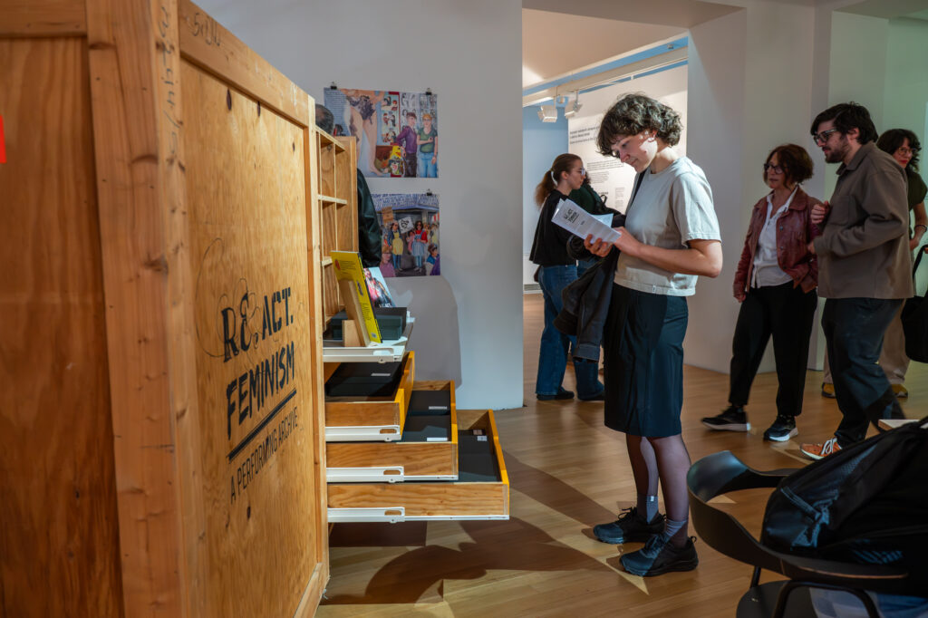 Exhibition photo 7